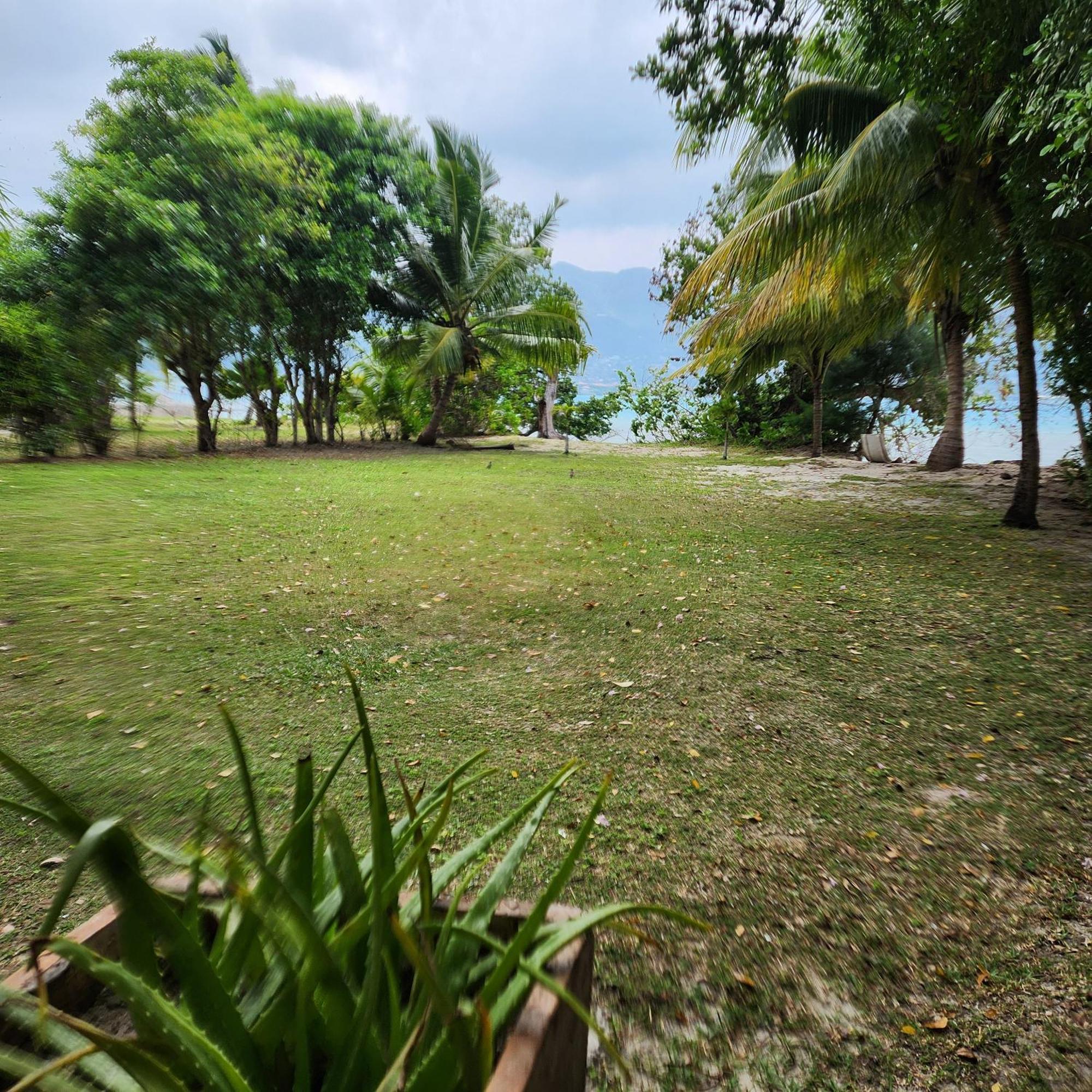 Surf Tropical Villa Takamaka Ile aux Cerfs Eksteriør bilde
